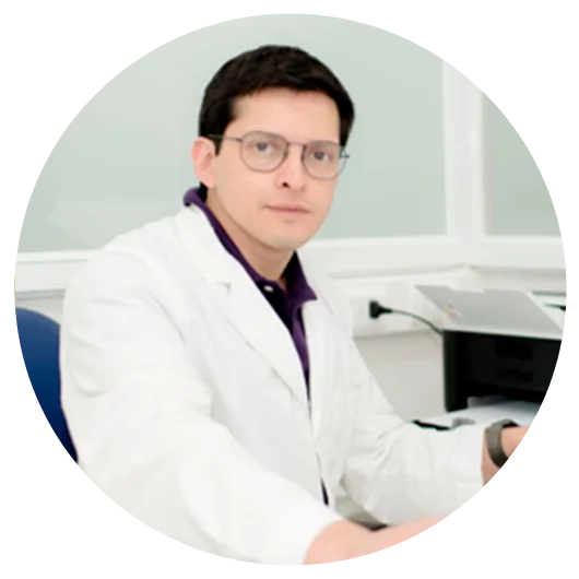 Fotografía de Dr. Marcelo Lefimil Puente